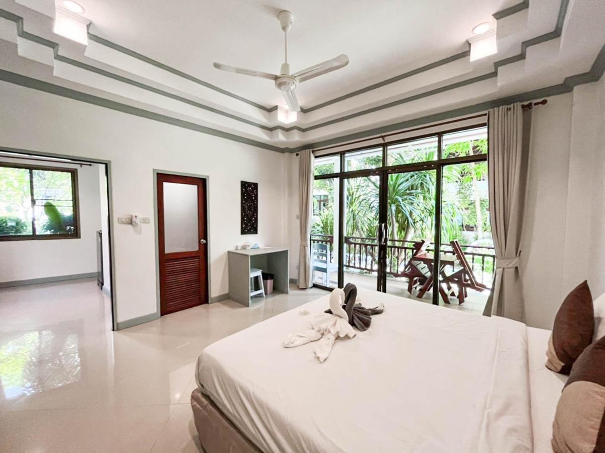 Tropicoco Beach Resort Koh Phangan Haad Yao Exterior photo